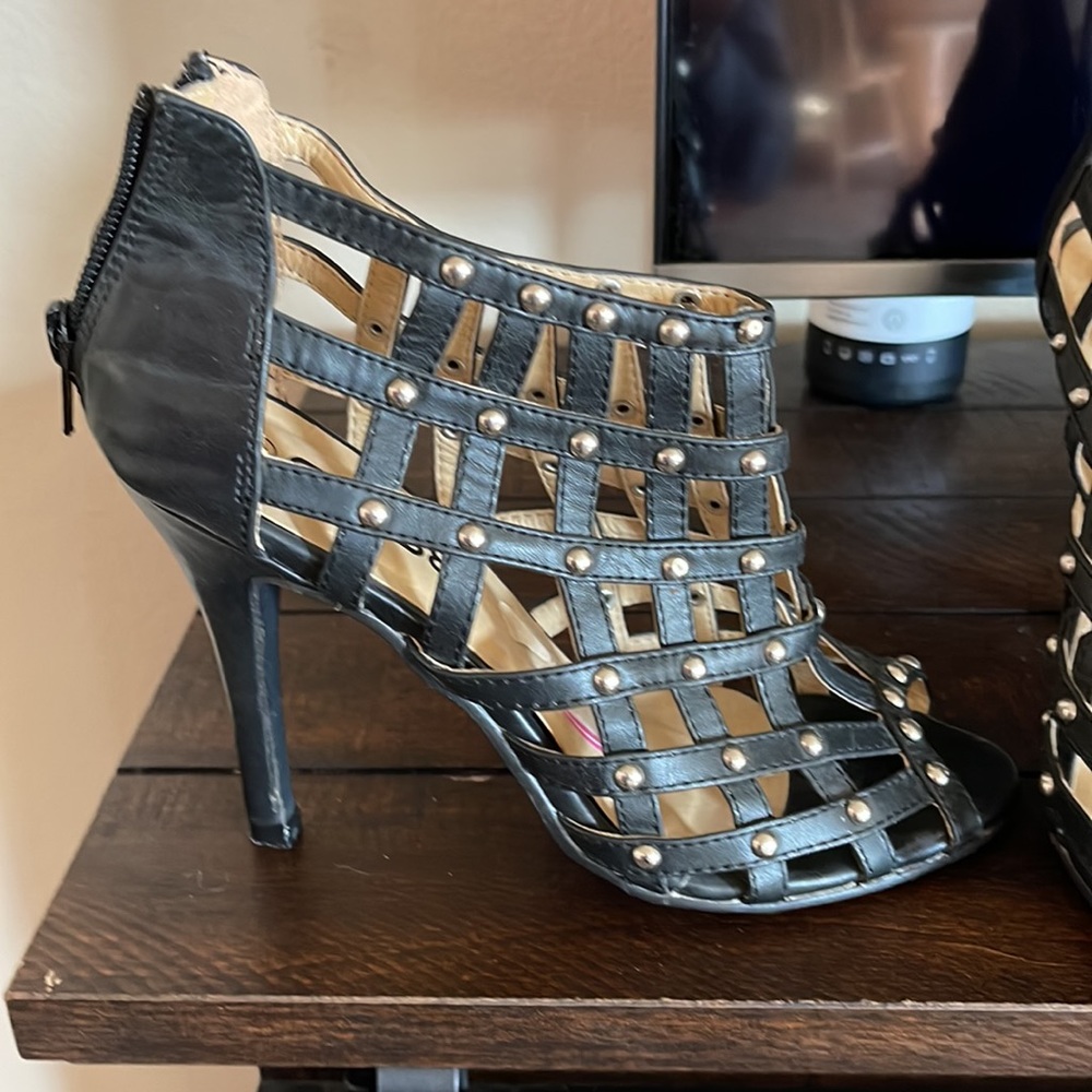 Pulse Shoes - Picture 6 of 8